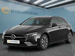 Schwarz Gebraucht 2023 Mercedes A180 Limousine | 24.749 € (Guter Preis)