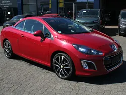 Rot Gebraucht 2015 Peugeot 308 Allure | 11.300 € (Fairer Preis)