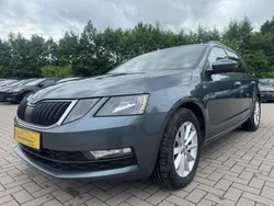 Grau Gebraucht 2019 Skoda Octavia Soleil Kombi | 8.990 € (Superpreis)