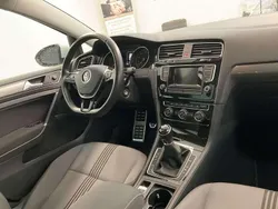 Weiß Gebraucht 2016 VW Golf VII Allstar Limousine | 11.500 € (Guter Preis)