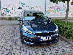Grau Gebraucht 2016 Kia Ceed Sportswagon Kombi | 14.999 € (Teuer)