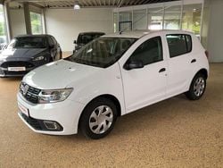 Weiß Gebraucht 2020 Dacia Sandero Essentiel Kleinwagen | 9.120 € (Guter Preis)