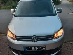 Silber Gebraucht 2013 VW Caddy Maxi Comfortline Van / Kleinbus | 9.800 € (Superpreis)