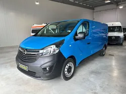 Blau Gebraucht 2016 Renault Trafic Van | 13.490 € (Etwas zu teuer)