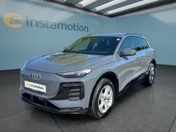 Grau Gebraucht 2025 Audi Q6 e-tron SUV | 70.449 € (Superpreis)