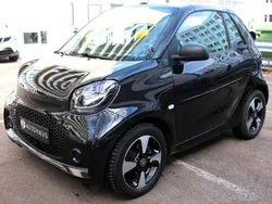 Schwarz Gebraucht 2020 Smart ForTwo Electric Drive Cabrio | 10.900 € (Fairer Preis)
