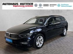 Deep black perleffekt (metallic) Gebraucht 2024 VW Passat Business Kombi | 39.990 € (Superpreis)