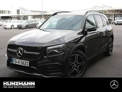 Kosmosschwarz metallic Gebraucht 2025 Mercedes GLB200 AMG SUV | 46.890 € (Etwas zu teuer)