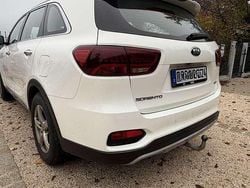 Weiß Gebraucht 2019 Kia Sorento Vision SUV | 23.400 € (Fairer Preis)