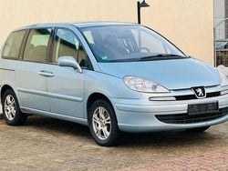 Gebraucht 2006 Peugeot 807 Tendance Van / Kleinbus | 2.490 € (Fairer Preis)