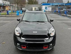 Schwarz Gebraucht 2013 Mini Cooper SD Paceman SUV | 9.999 €