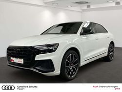 Weiss Gebraucht 2024 Audi Q8 S-Line SUV | 77.290 € (Teuer)