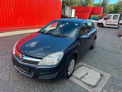 Grau Gebraucht 2008 Opel Astra Limousine | 3.999 € (Fairer Preis)
