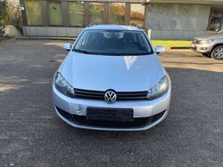 Silber Gebraucht 2011 VW Golf VI Trendline Kombi | 2.590 € (Guter Preis)