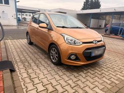 Orange Gebraucht 2015 Hyundai i10 Edition Kleinwagen | 4.299 € (Fairer Preis)