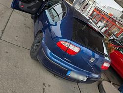 Blau Gebraucht 2003 Seat Leon Kleinwagen | 850 € (Fairer Preis)