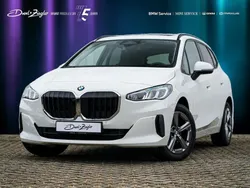 Alpinweiss uni Gebraucht 2024 BMW 218 Active Tourer Performance Van / Kleinbus | 31.990 € (Guter Preis)
