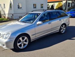 Gebraucht 2004 Mercedes C200 Kombi | 2.500 € (Fairer Preis)