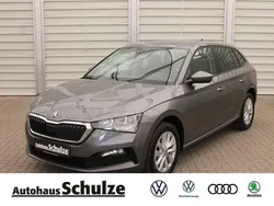 Grau Gebraucht 2024 Skoda Scala Tour Kleinwagen | 21.890 € (Fairer Preis)
