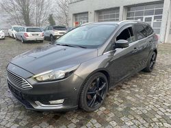 Magneticgrau (metallic) Gebraucht 2016 Ford Focus Titanium Kombi | 5.350 € (Superpreis)