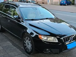 Schwarz Gebraucht 2012 Volvo V70 Momentum Kombi | 5.900 € (Superpreis)