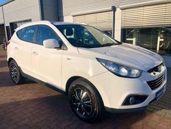 Weiß Gebraucht 2012 Hyundai ix35 Comfort SUV | 6.999 € (Fairer Preis)
