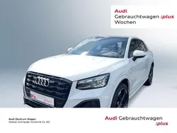 Gletscherweiß metallic Gebraucht 2024 Audi Q2 S-Line SUV | 39.910 €