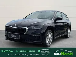 Schwarz Neu 2025 Skoda Scala Drive Kleinwagen | 31.135 € (Etwas zu teuer)
