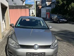 Silber Gebraucht 2013 VW Golf VII Comfortline Limousine | 11.100 € (Fairer Preis)