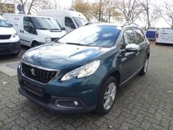 Grün Gebraucht 2017 Peugeot 2008 Style SUV | 9.490 € (Fairer Preis)