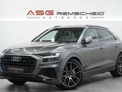Grau Gebraucht 2019 Audi Q8 S-Line SUV | 55.800 € (Fairer Preis)
