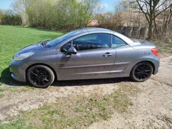 Grau Gebraucht 2009 Peugeot 207 CC Cabrio | 2.850 € (Fairer Preis)