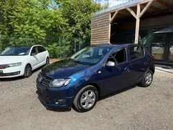 Blau Gebraucht 2015 Dacia Sandero Celebration Kleinwagen | 4.000 € (Guter Preis)