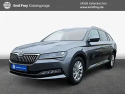 Grau Gebraucht 2024 Skoda Superb Style Kombi | 39.980 € (Fairer Preis)