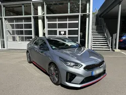 Grau Gebraucht 2020 Kia ProCeed Kleinwagen | 25.499 € (Fairer Preis)