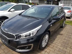 Schwarz Gebraucht 2018 Kia Ceed DREAM-TEAM Edition Limousine | 11.750 € (Guter Preis)