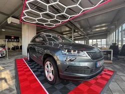 Grau Gebraucht 2019 Skoda Karoq SUV | 18.480 € (Fairer Preis)