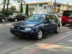 Blau Gebraucht 2001 VW Golf IV Kleinwagen | 1.399 € (Fairer Preis)