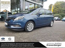Nacht blau Gebraucht 2017 Opel Zafira Innovation Van / Kleinbus | 15.750 € (Fairer Preis)