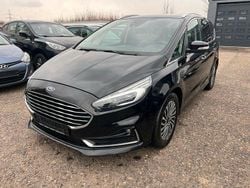 Schwarz Gebraucht 2021 Ford S-MAX Titanium Van / Kleinbus | 13.750 € (Teuer)