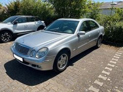 Silber Gebraucht 2005 Mercedes E200 Elegance Limousine | 4.250 € (Superpreis)