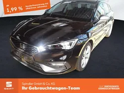 Mitternachtsschwarz Gebraucht 2024 Seat Leon ST FR Kombi | 26.980 € (Fairer Preis)