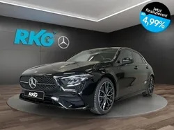 Schwarz Gebraucht 2025 Mercedes A250 AMG Limousine | 46.890 €