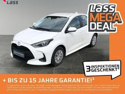 Weiss Gebraucht 2022 Toyota Yaris Comfort Kleinwagen | 12.980 € (Fairer Preis)