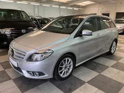 Silber Gebraucht 2013 Mercedes B180 Van / Kleinbus | 12.950 € (Guter Preis)