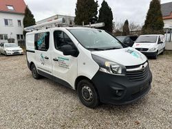 Weiß Gebraucht 2015 Opel Vivaro Van / Kleinbus | 5.900 € (Superpreis)