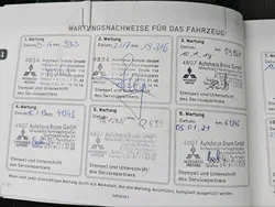 Blau Gebraucht 2015 Mitsubishi Space Star Kleinwagen | 5.000 € (Fairer Preis)