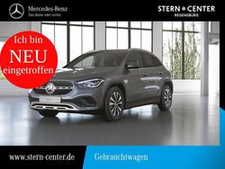 Grau Gebraucht 2022 Mercedes GLA250 Style SUV | 25.490 €