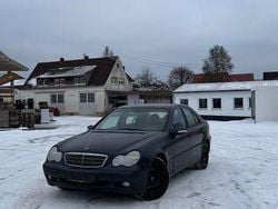 Schwarz Gebraucht 2003 Mercedes C180 Classic Limousine | 2.495 € (Guter Preis)