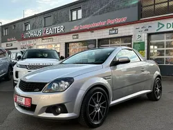 Silber Gebraucht 2005 Opel Tigra Cosmo Cabrio | 2.790 € (Etwas zu teuer)
